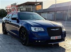 کرایسلەر 300